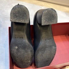 BALLY パンプスの画像