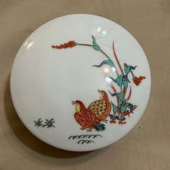 有田焼 蓋物の画像