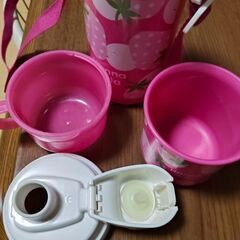 ハンナフラ 水筒 コップ セットの画像