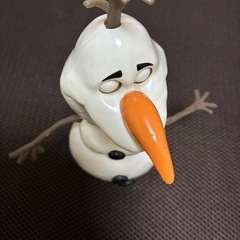 オラフの人形の画像