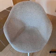定価合計28万　ボーコンセプト　ダイニングデスクチェアセット　丸テーブルの画像