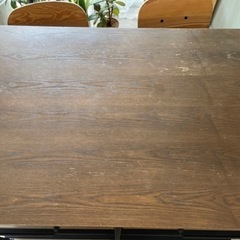 【美品】Lowya ダイニングテーブルの画像