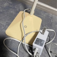 テーブルスタンド　電気　照明　ニトリの画像