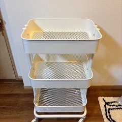 【0円】IKEAワゴンの画像