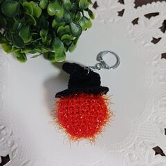 ハロウィン　キーホルダーの画像