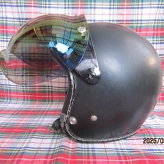 オートバイ用 ジェットヘルメット　社外スモークシールド付　中古品の画像