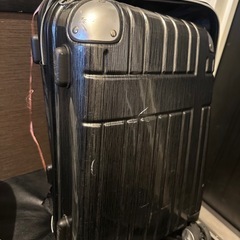 スーツケースの画像
