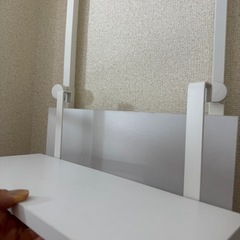 突っ張り棚　パーテンション　壁面収納の画像