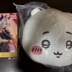 【ちいかわ】ちいかわ プレミアムドームクッション“ちいかわ＆ハチワレ”の画像