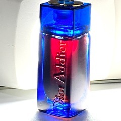 ディオール アディクト EDP ミニ香水 5mlの画像