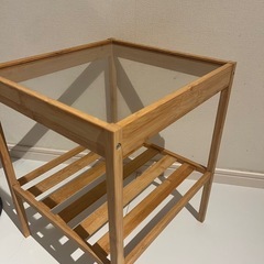 IKEA ガラステーブルの画像