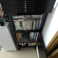 早いもの勝ちです！☆黒目長のオシャレな本棚をお安く譲ります。！！の画像