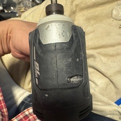 マキタ　電動インパクトドライバー　TD172の画像