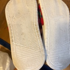 NIKE べナッシ　サンダルの画像