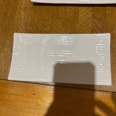 陶器のお皿4枚セットの画像
