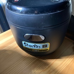 アイリスオーヤマ 銘柄炊き KRC-MD30-B 3合炊き の画像