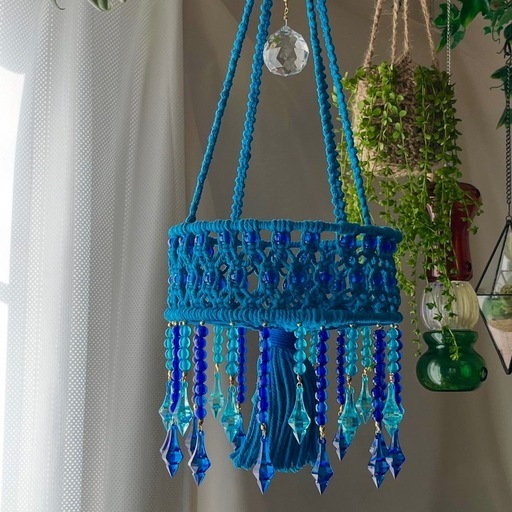 カラフル　マクラメビーズ　ハンギングバスケット　シャンデリア　サンキャッチャー