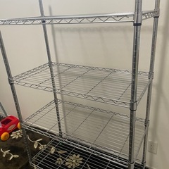 スチールラックの画像