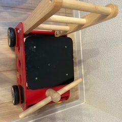 消防車　車　木　赤ちゃんの画像