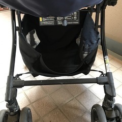 combi  ベビーカーの画像