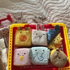 赤ちゃん　おもちゃ　布絵本　布積み木　歯固め　ラトル　ボール　の画像