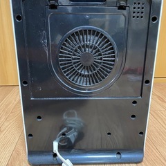 電気ファンヒーターの画像