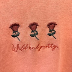 GU　クロップド刺繍半袖Ｔシャツ L ピンク　レディース　花刺繍　丈短めの画像