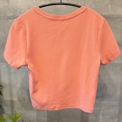 GU　クロップド刺繍半袖Ｔシャツ L ピンク　レディース　花刺繍　丈短めの画像