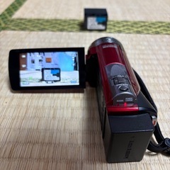 JVC  GZ-HM155-R FULL HD ビデオカメラ
の画像