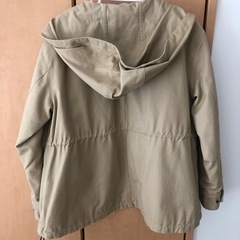 極美品アース2wayアウター
の画像