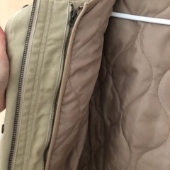 極美品アース2wayアウター
の画像