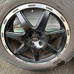 ジープ 等 215:60R17 スタッドレス17インチ4本セットの画像