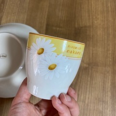 Urban花柄金彩皿10枚✖️なかのひろみちコップ5つセットの画像