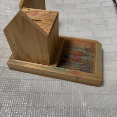 値下げ　木製　貯金箱　工作の画像