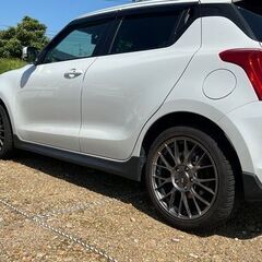 スイフト オールシーズンタイヤ 205/45R17 4本セットの画像