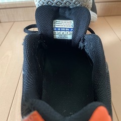 3日間限定⭐︎ミズノ　バレーボールシューズの画像
