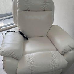 リクライニングソファ シフォンの画像