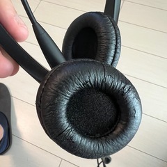 マイク付きヘッドフォンの画像