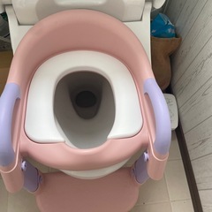 トイレ補助便座の画像