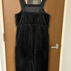 しまむら　ジャンパースカート　黒の画像