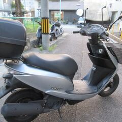 ディオ6　DIO　エンジンオイル新品　シルバー　4スト　原付バイクの画像