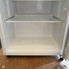 ユーイング冷凍冷蔵庫　2017製　UR-140Jの画像
