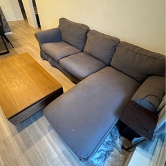 取りに来てくれる方　IKEA 3人掛けソファ　エークトルプ　の画像