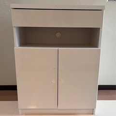 キャビネット/電話台/収納家具の画像