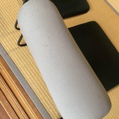 ☆実用品　座椅子　二脚　グレーとブラック　座椅子　少しシミあり　座面55cmの画像