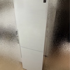 2020年製/SHARP/冷蔵庫/310L/スリムの画像
