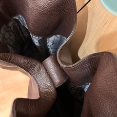 TRUSSARDI トラサルディトートバッグ　肩掛け可能 の画像
