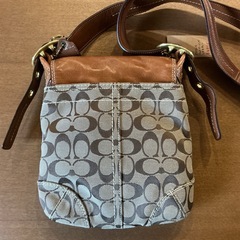 COACH🤎コーチショルダーバッグシグネチャーヴィンテージバッグかばんレディース斜め掛け美品💖茶色の画像