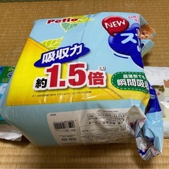 あげます　キャットフード、ペットシーツ、オムツの画像