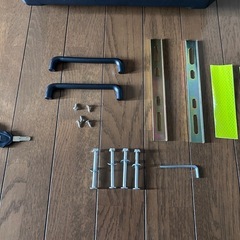 新品未使用品　バイク用　ロック可能 ブラック 45Lトップケース リアボックス ブラック パニアケースの画像